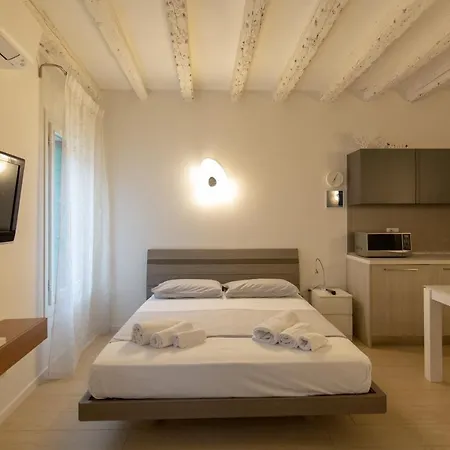 CASA SAVONAROLA centro storico-3